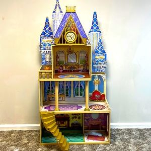 Cinderella Barbie house